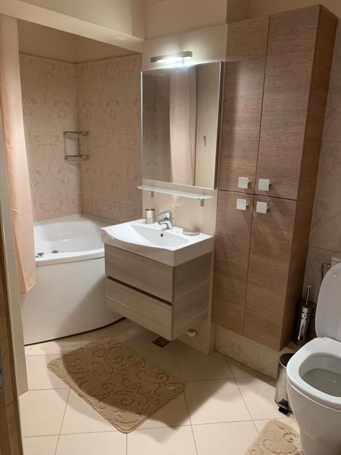 Apartament Reset Club Brăila Exteriör bild
